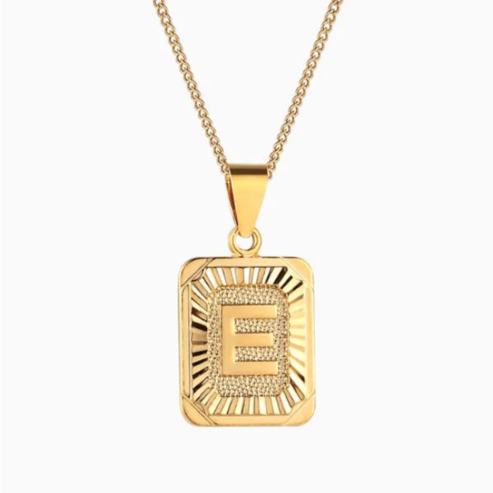 Cali Tiger E Necklace and Sienna Pendant
